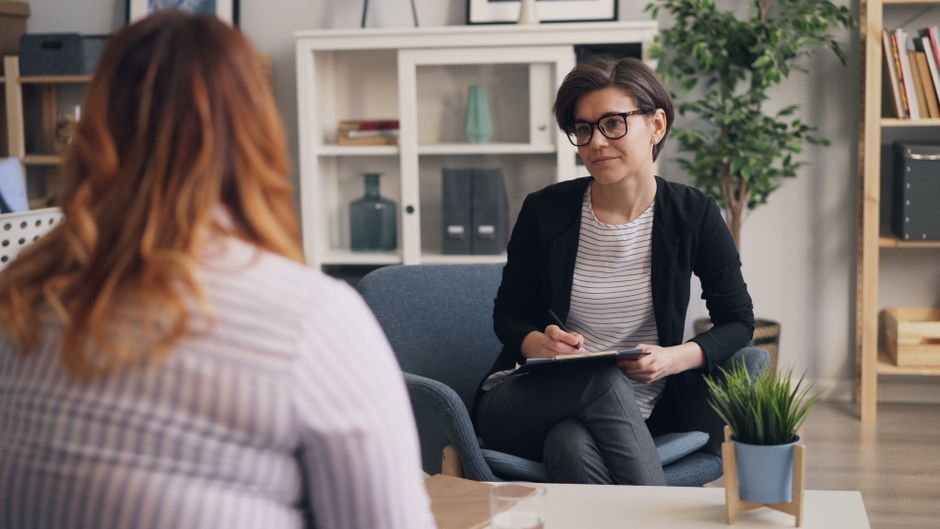How to Navigate Grief With Professional Support